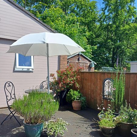 Garden Apartment Morpeth- With Lockable Bike Storage! Eksteriør billede